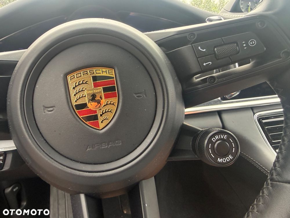 Porsche Panamera 4S GPF Executive - 22