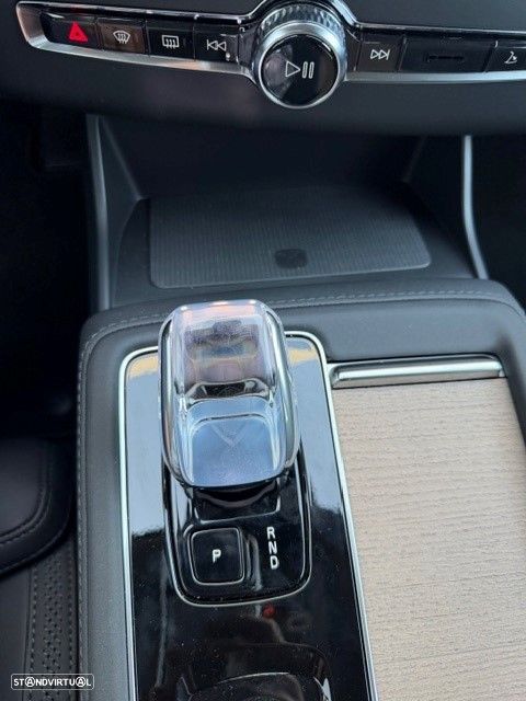 Volvo XC 90 2.0 T8 PHEV Plus Dark AWD - 25