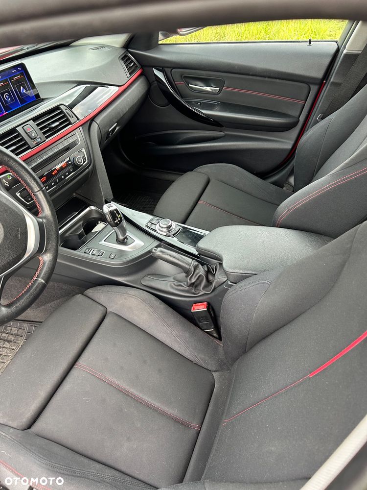BMW Seria 3 320i Sport-Aut Sport Line - 10