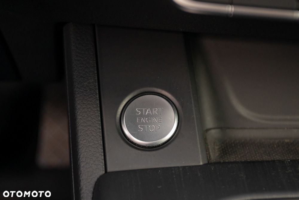 Audi A4 Avant 2.0 TDI S tronic quattro sport - 31