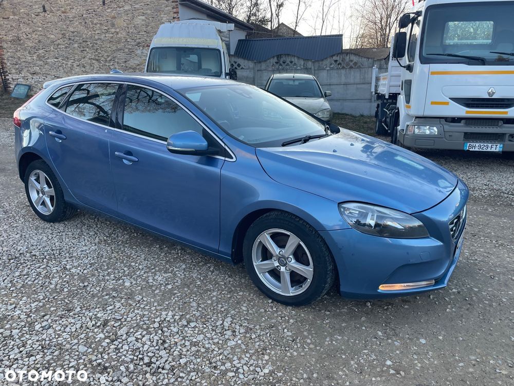 Volvo V40 D2 - 5