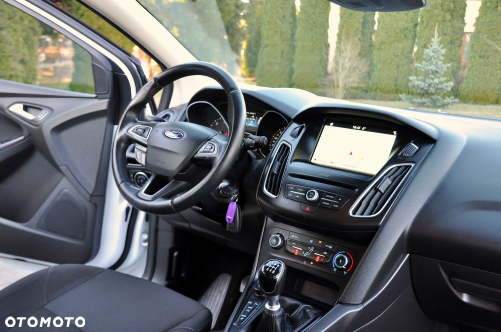 Ford Focus 1.5 TDCi Titanium - 25