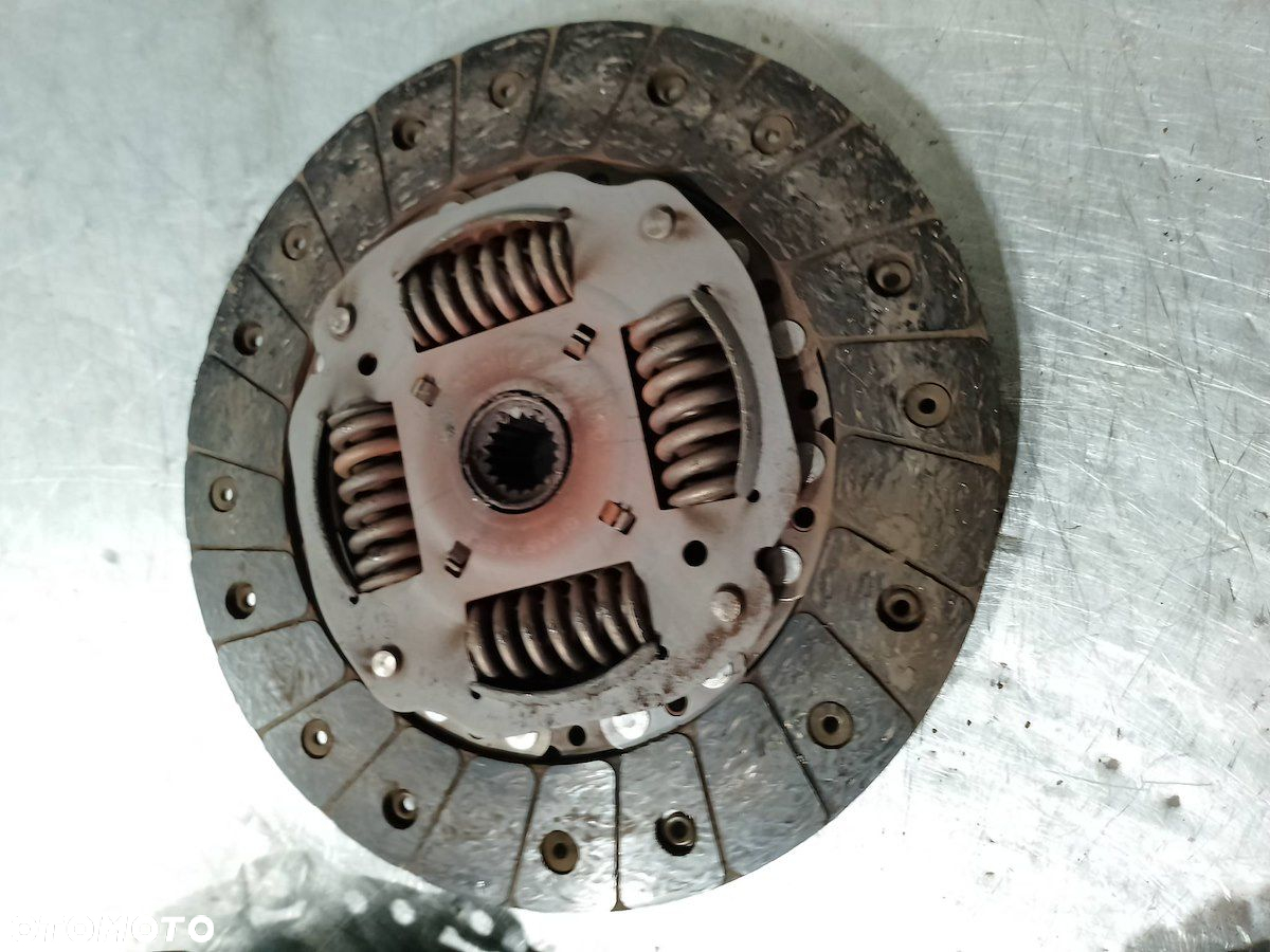 KOŁO DWUMASOWE KOMPLETNE PEUGEOT 307 SW 9629580010 2.0 HDI - 7