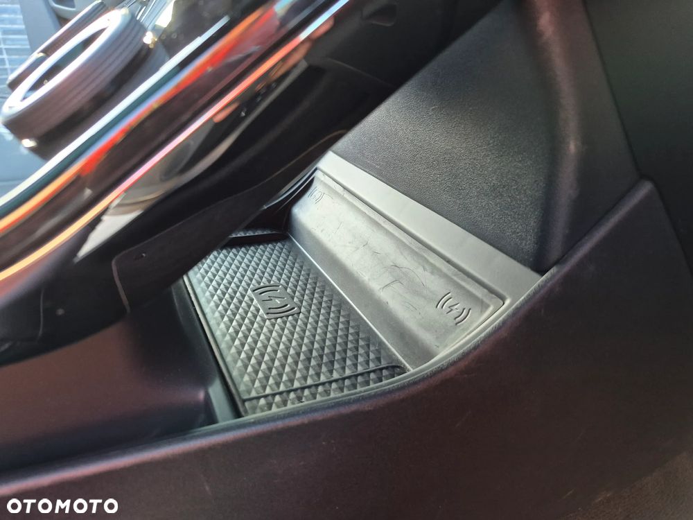 Land Rover Range Rover Evoque 1.5 P300e PHEV R-Dynamic HSE - 33