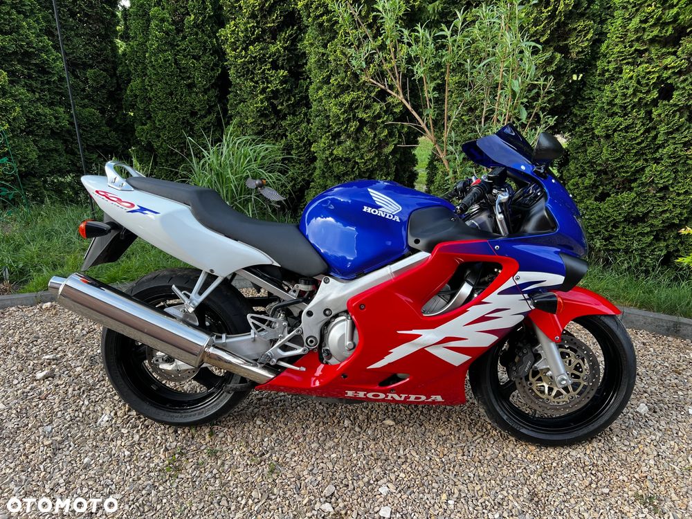 Honda CBR - 2
