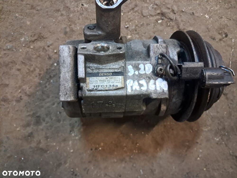 Mitsubishi Pajero 3.2 Diesel Sprężarka klimatyzacji 4472203993 - 1