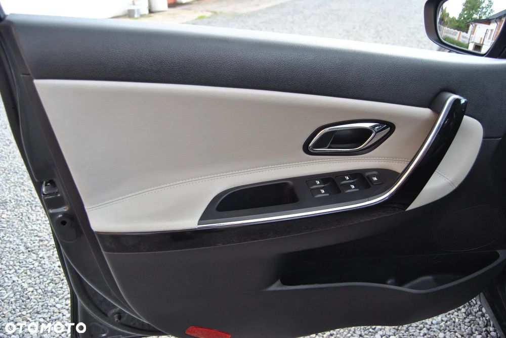 Kia Ceed 1.6 GDI Platinum Edition - 27