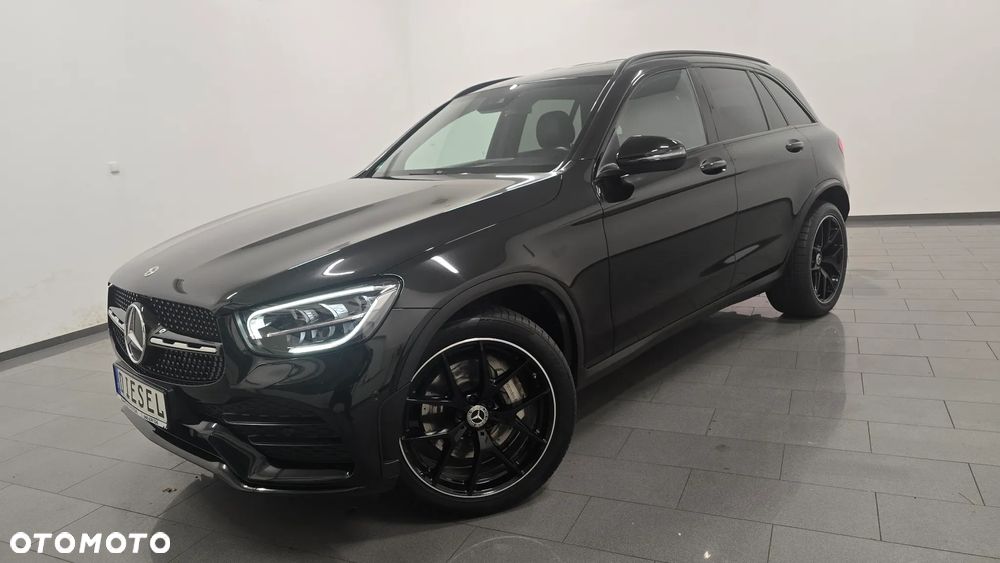 Mercedes-Benz GLC 300 d 4Matic 9G-TRONIC AMG Line Plus - 1