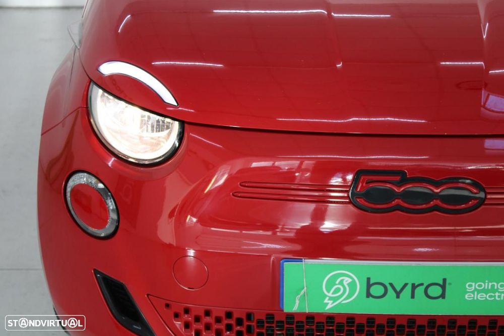 Fiat 500e 42kWh Red - 5