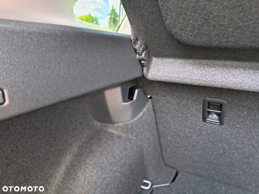 Volkswagen Taigo - 25