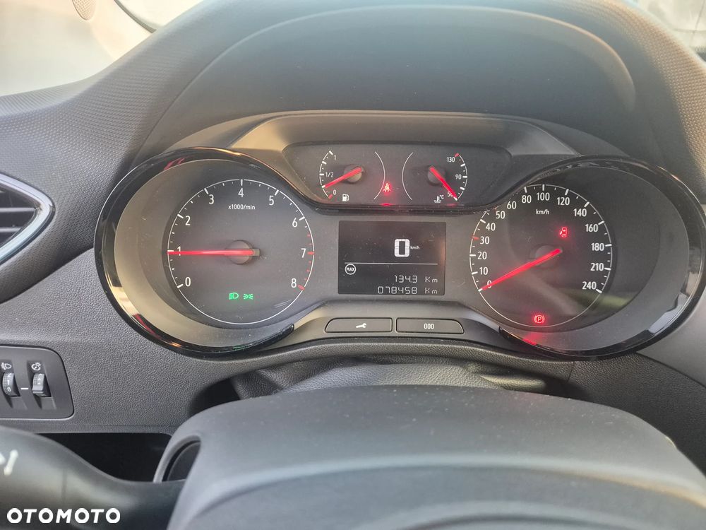 Opel Crossland X - 8