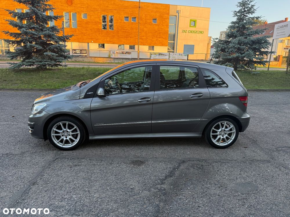 Mercedes-Benz Klasa B 180 BlueEFFICIENCY SPORT EDITION - 8