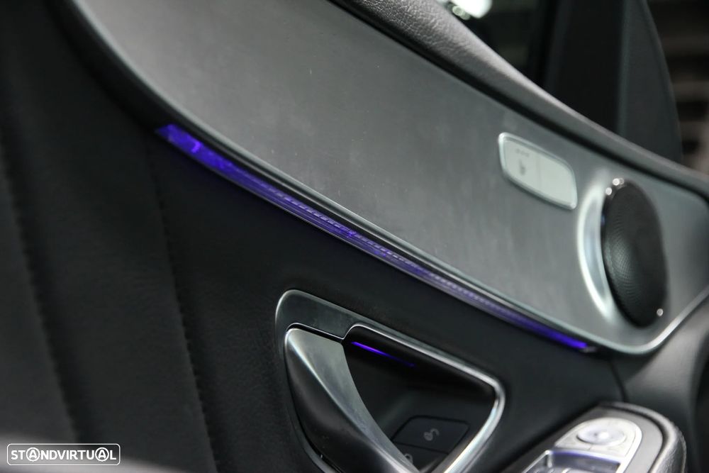 Mercedes-Benz C 300 de AMG Line - 17