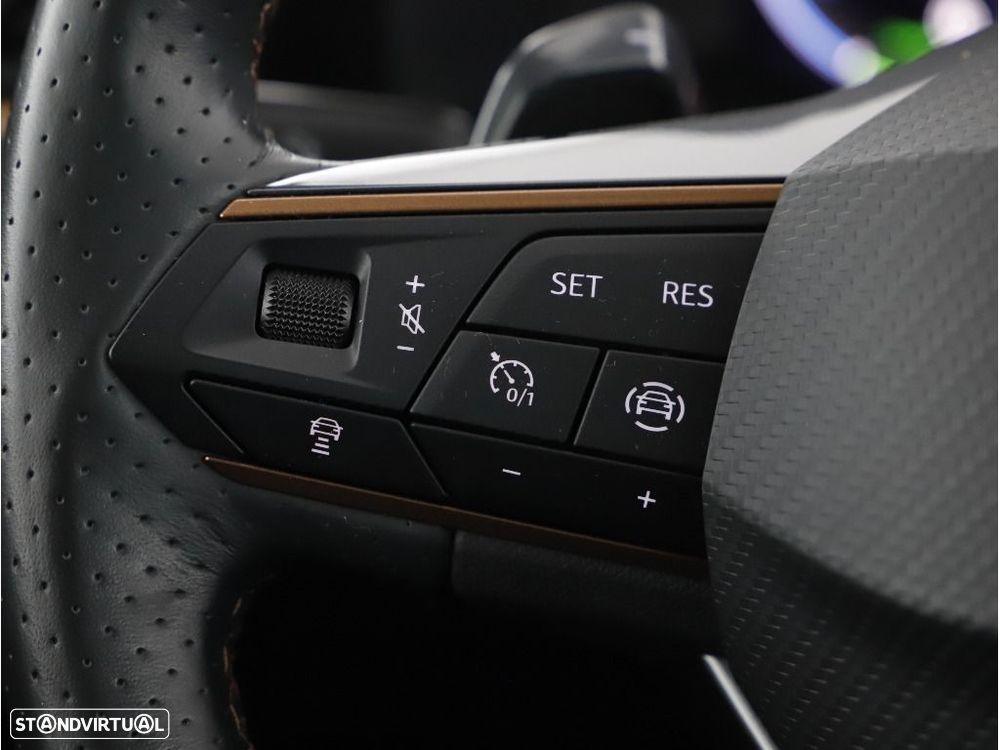 Cupra Formentor 1.4 e-Hybrid DSG - 15