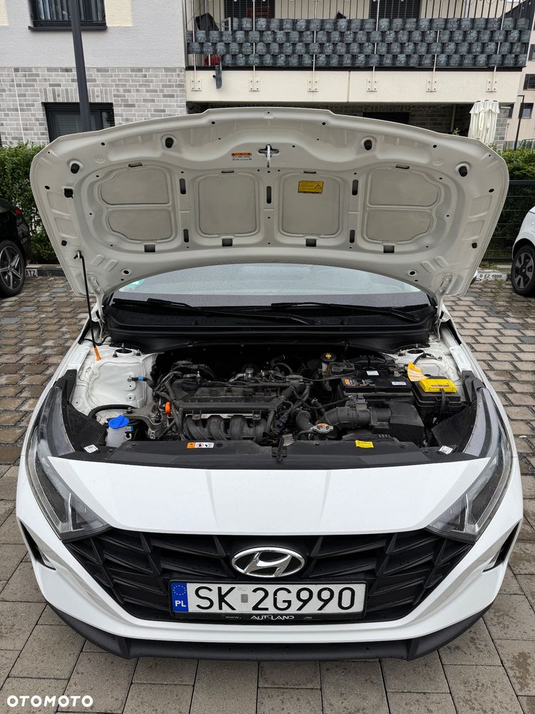 Hyundai i20 - 13