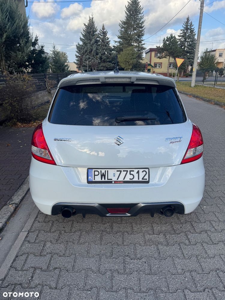 Suzuki Swift 2015 photo 3
