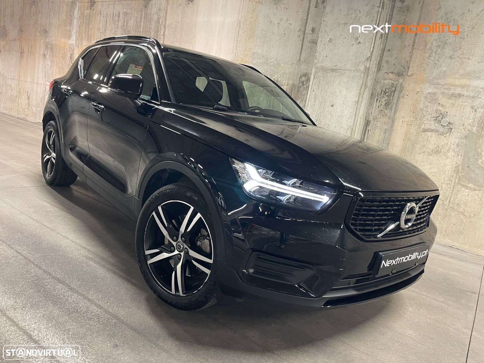 Volvo XC 40 1.5 T5 PHEV R-Design - 1