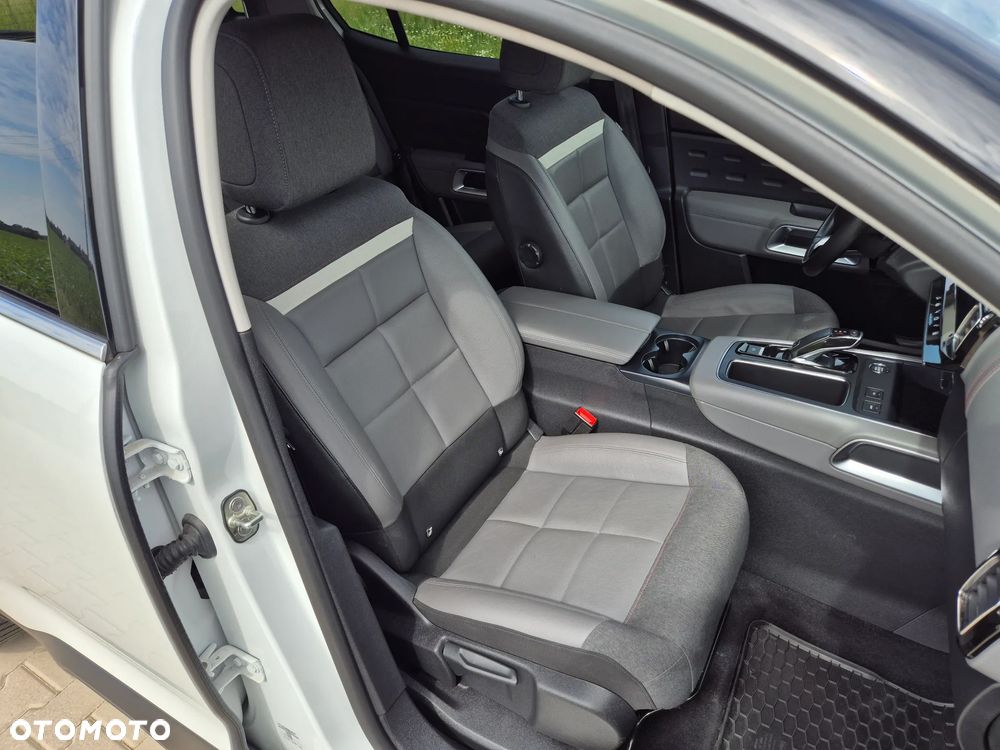 Citroën C5 Aircross - 27