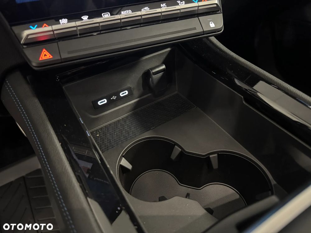 Renault Austral 1.3 TCe mHEV Esprit Alpine - 12