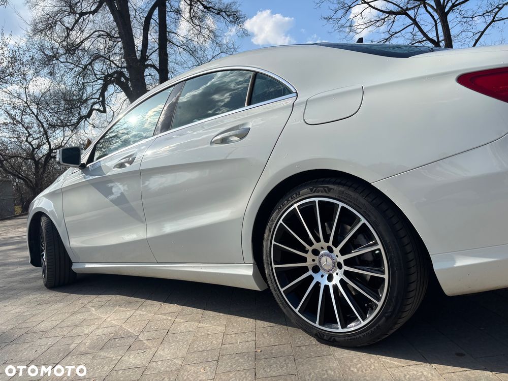 Mercedes-Benz CLA 250 4-Matic - 4