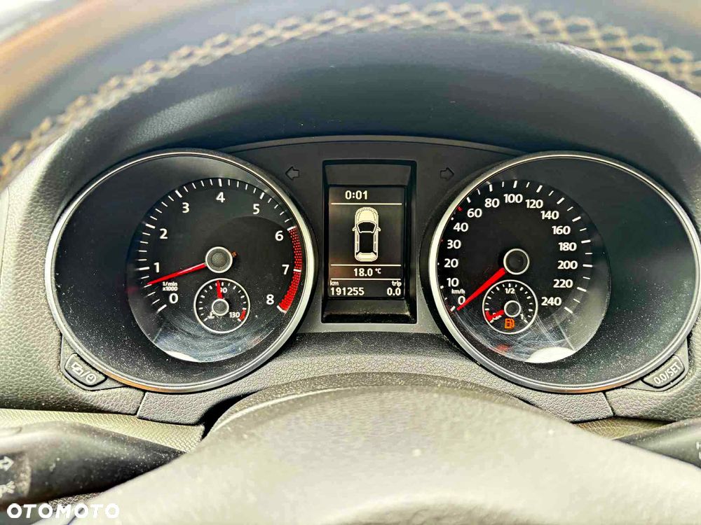 Volkswagen Golf 1.2 TSI MATCH - 15