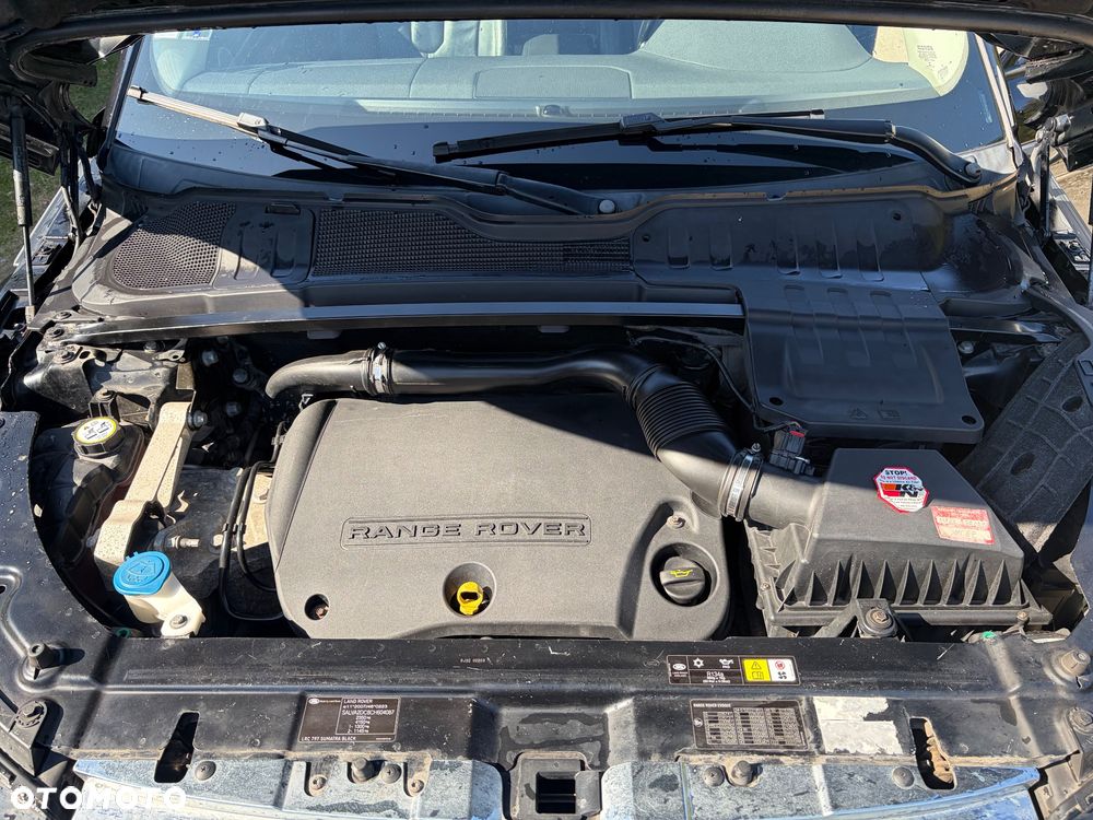 Land Rover Range Rover Evoque - 28