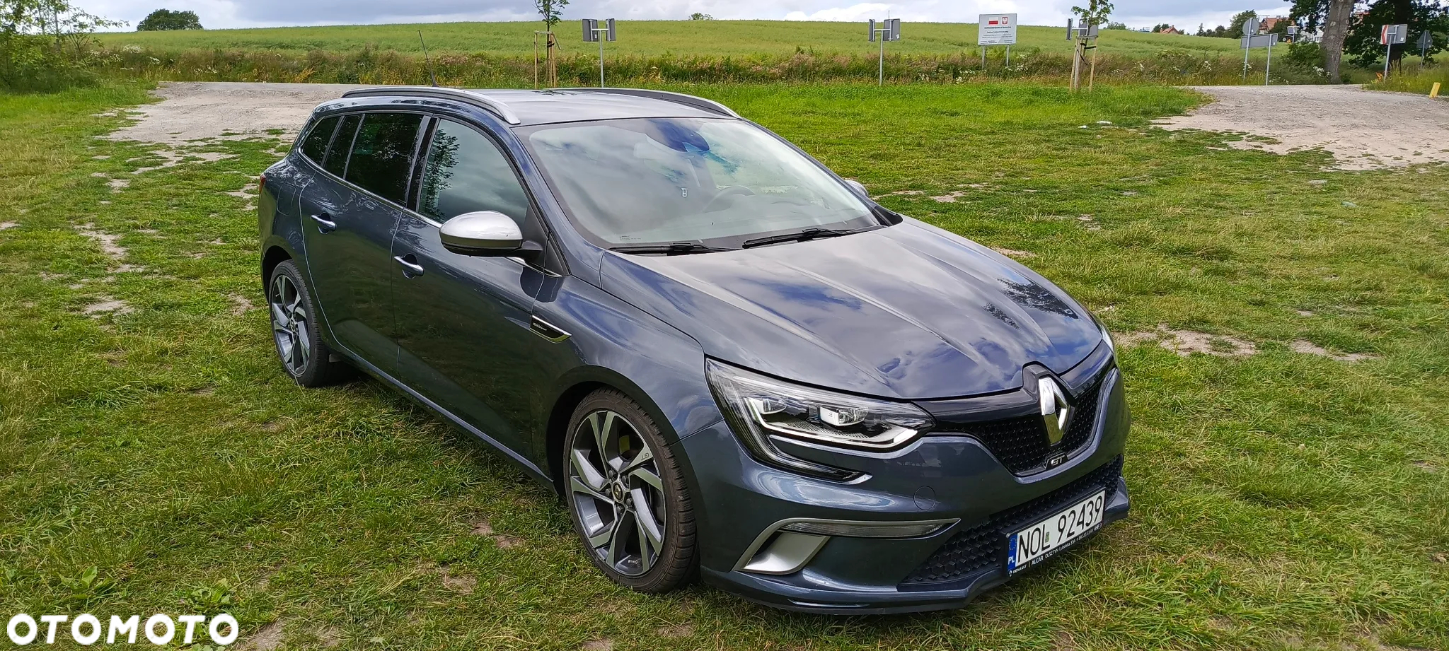 Renault Megane 1.6 dCi GT EDC - 9