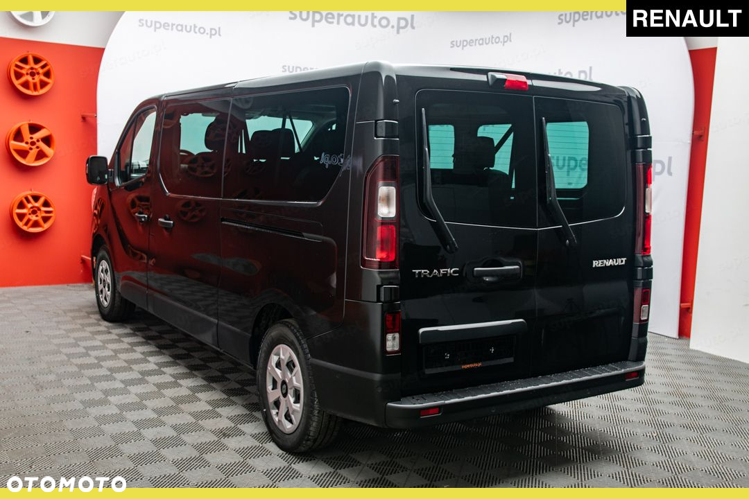 Renault Trafic - 10