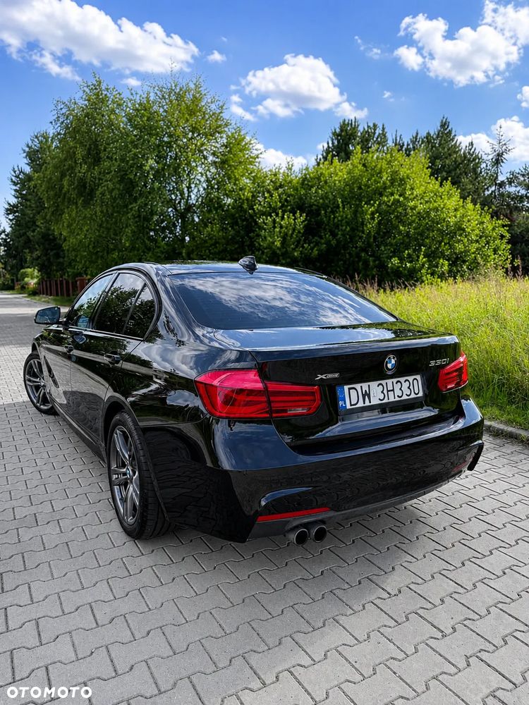 BMW Seria 3 330i xDrive M Sport Shadow - 6