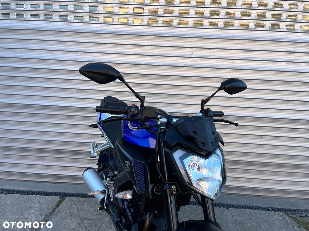 Yamaha MT - 22