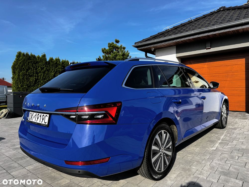 Skoda Superb 2.0 TDI SCR Style DSG - 6