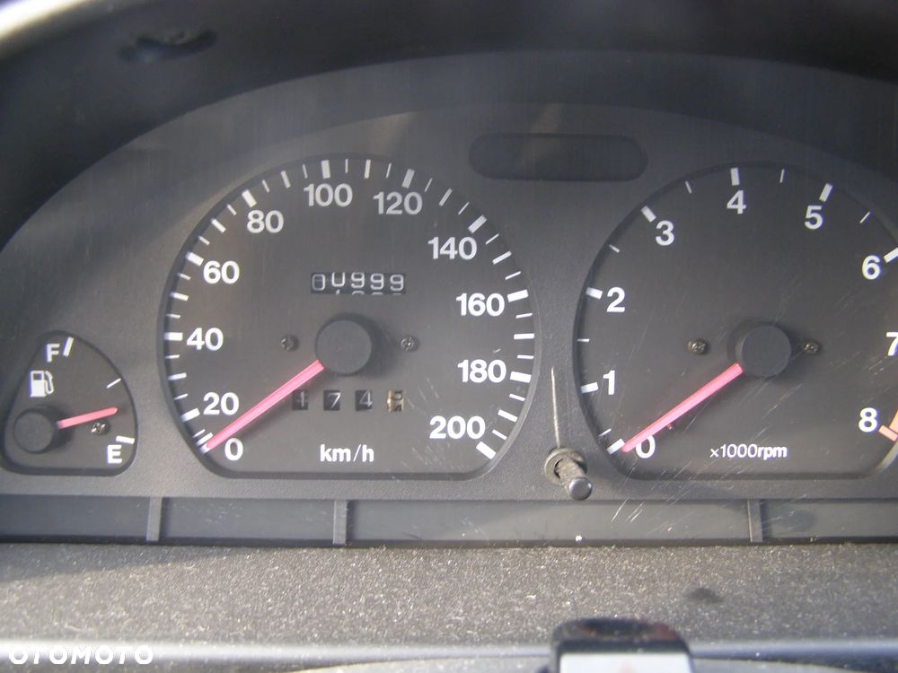 Suzuki Swift 1.0 GL - 7