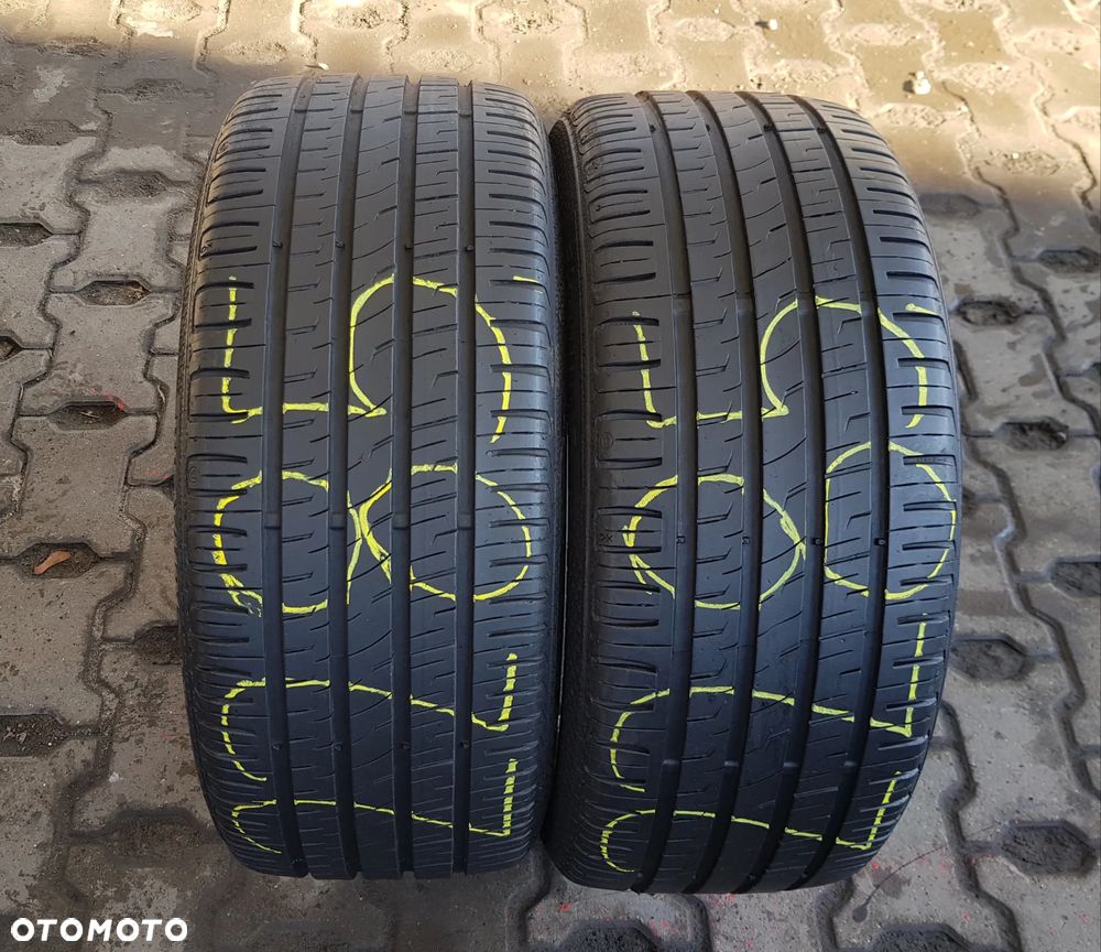 2x 225/40R18 Barum Bravuris 3HM Para opon letnich - 1
