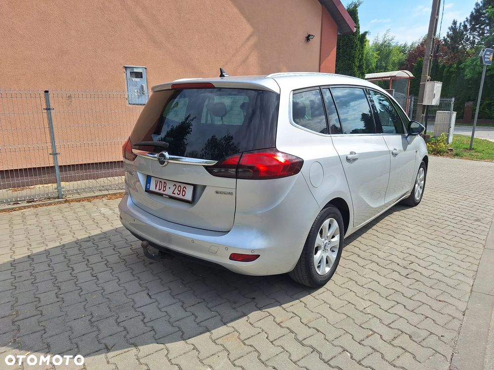 Opel Zafira - 9
