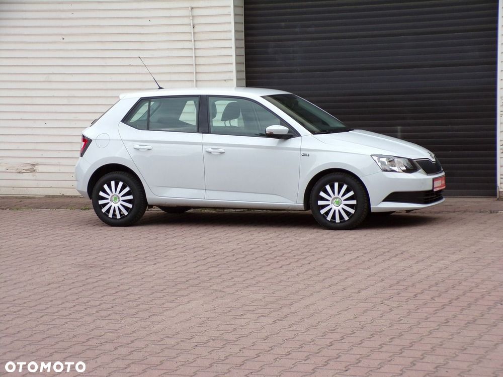 Skoda Fabia - 3