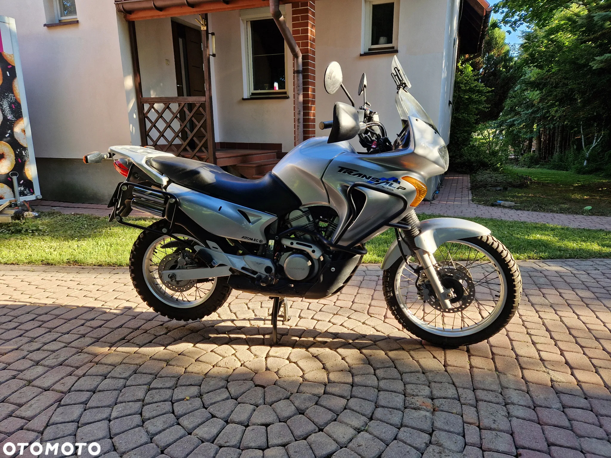 Honda Transalp - 9