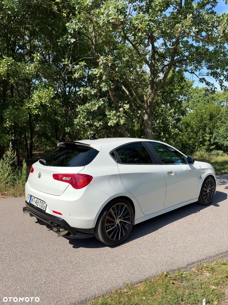 Alfa Romeo Giulietta - 10