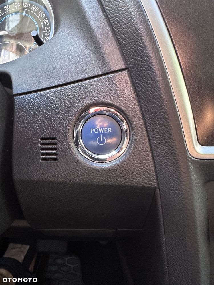 Toyota Auris - 15