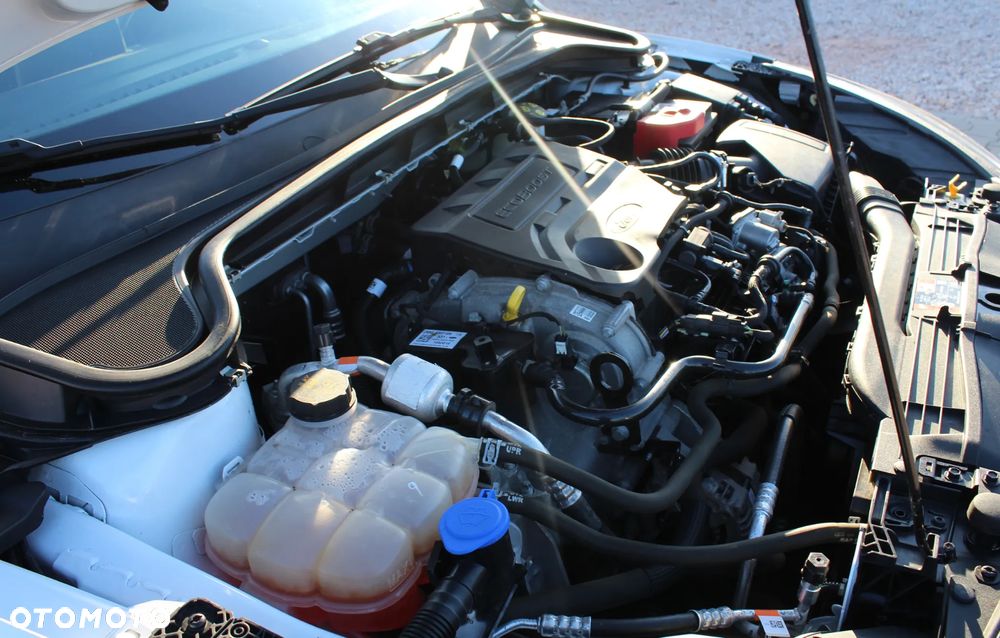 Ford Focus 1.0 EcoBoost Titanium - 23