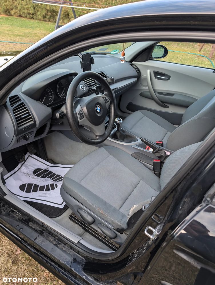 BMW Seria 1 116i - 10
