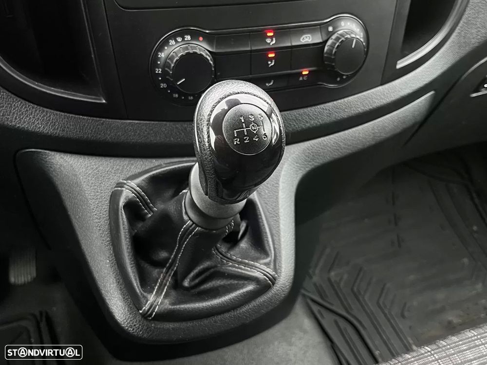 Mercedes-Benz vito 114 cdi 3 lugares - 12