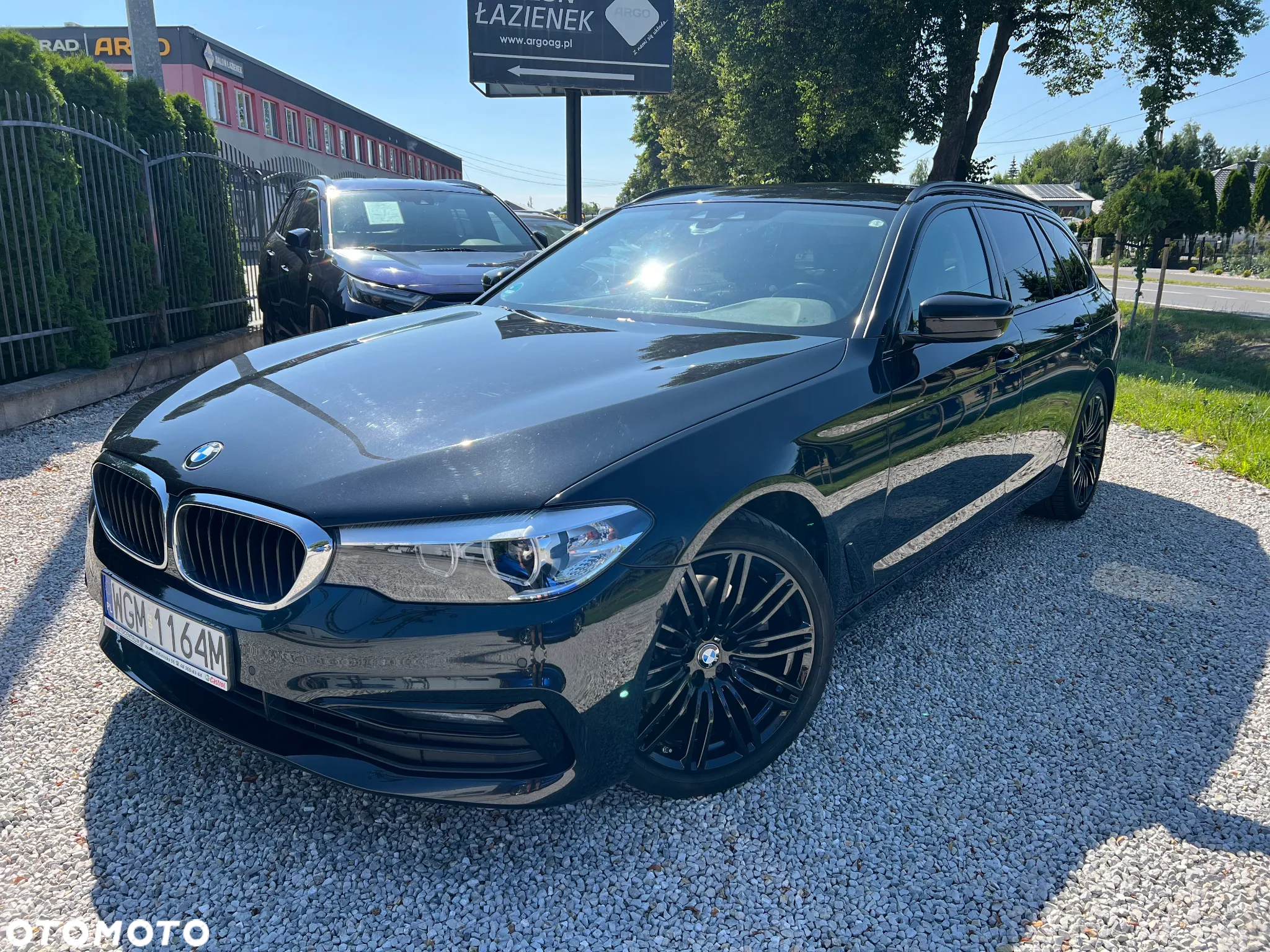 BMW Seria 5 520d Touring Sport Line - 2