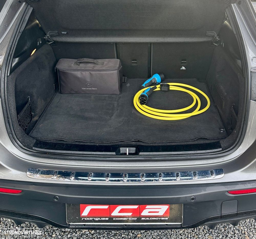 Mercedes-Benz EQA - 11