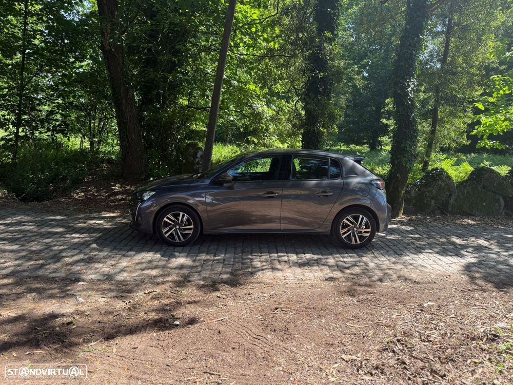 Peugeot 208 1.2 PureTech Allure Pack EAT8 - 26