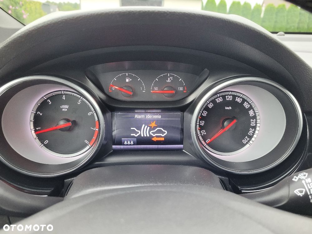 Opel Astra 1.4 Turbo Start/Stop Dynamic - 12