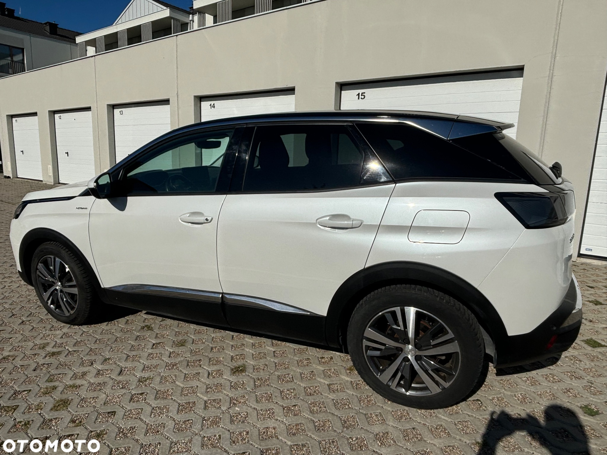 Peugeot 3008 1.6 PureTech Hybrid PHEV Allure Pack S&S EAT8 - 3