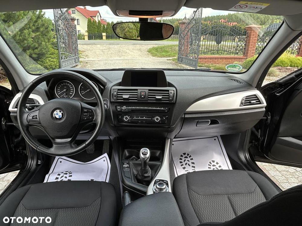 BMW Seria 1 116d EfficientDynamics Edition - 31