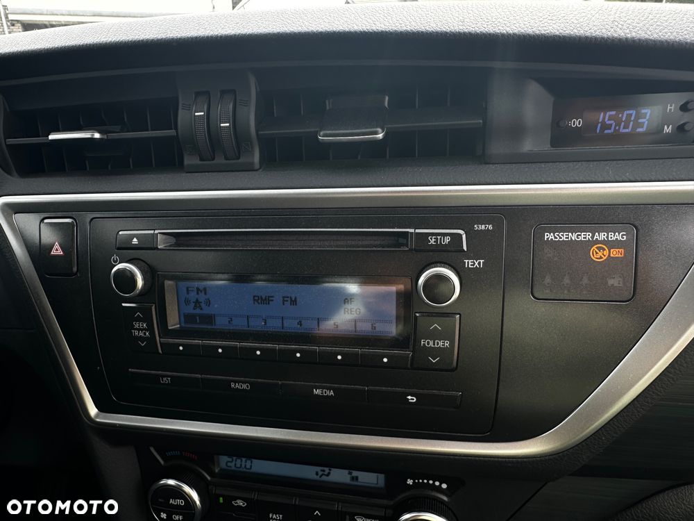 Toyota Auris 1.33 VVT-i Life Comfort - 34
