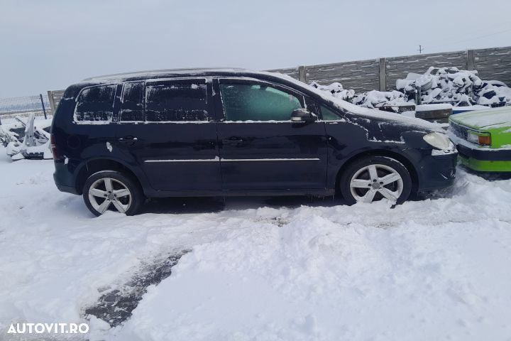 Dezmembrez Volkswagen VW Touran 1 [facelift] [2006 - 2010] Minivan 5- - 2
