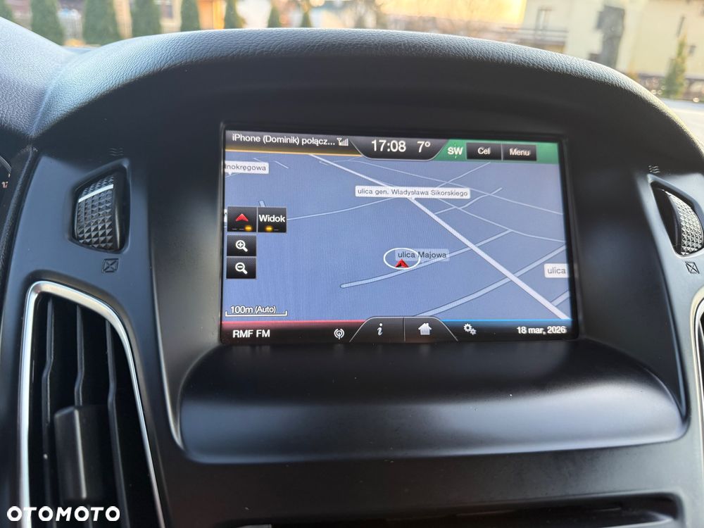 Ford Focus SW 1.5 TDCi DPF S&S - 11